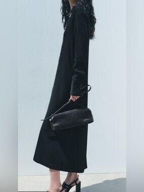 Zara Black Long-Sleeve V-Neck Shirt Dress